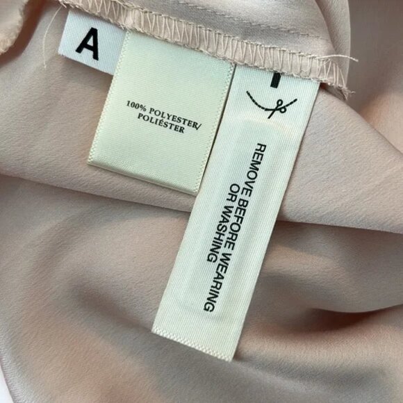 Ann Taylor flutter sleeve blouse - Picture 3 of 6